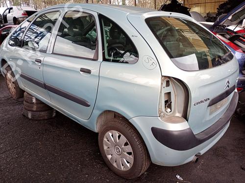 Left headlight CITROËN XSARA PICASSO (N68) 2.0 HDi | BP25836460C28 