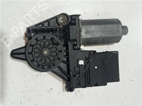Used Right rear window motor VW PASSAT B5 (3B2) 1.9 TDI (115 hp) 23912493