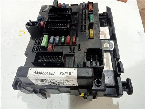 Fuse box PEUGEOT 307 Break (3E) 1.6 HDi 110 | BP23930949E1 