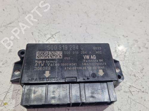 electronic-module-vw-golf-vii-5g1-bq1-be1-be2-2012-2013-2014-2015-2016-2017-2018-2019-2020-2021-36529424 main image