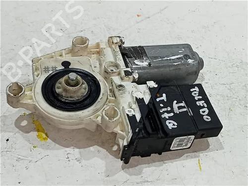 Used Left rear window motor SEAT TOLEDO II (1M2) 1.9 TDI (110 hp) 23913126