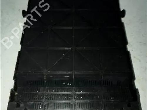 Fuse box PEUGEOT 308 I (4A_, 4C_) 1.6 HDi | BP23922721E1