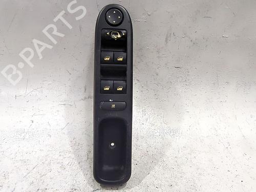 Used Left front window switch Left front window switch PEUGEOT 307 (3A/C) 2.0 HDi 90 (90 hp) 33607867 33607867