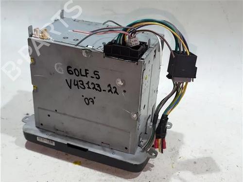 Bilradio VW GOLF V (1K1) 1.9 TDI (105 hp) 23925005