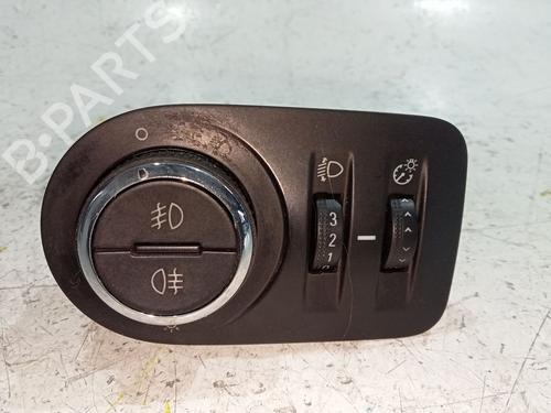 Used Headlight switch Headlight switch OPEL CORSA E (X15) 1.3 CDTI (08, 68) (75 hp) 36519740 36519740