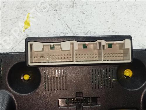 Climate control SEAT LEON (1P1) 2.0 TDI 16V | BP23913668I5 