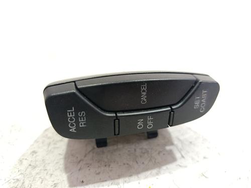 Used Steering wheel controls Steering wheel controls CHEVROLET EPICA (KL1_) 2.0 D (150 hp) 40228710 40228710