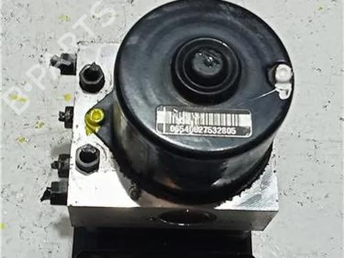 Módulo de ABS VW GOLF IV (1J1) 1.4 16V (75 hp) 23915347