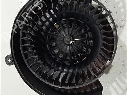 Heater blower motor OPEL ASTRA G Saloon (T98) 2.0 DI (F69) | BP23922448M62 