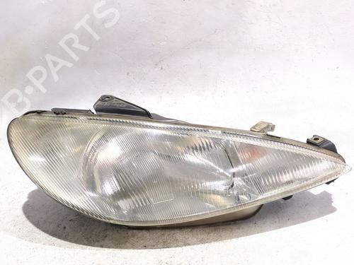 Højre forlygte PEUGEOT 206 Hatchback (2A/C) 1.9 D (69 hp) 31081794