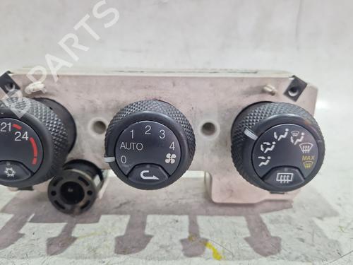 Used Climate control Climate control ALFA ROMEO 156 (932_) 1.6 16V T.SPARK (932.A4, 932.A4100) (120 hp) 33302004 33302004
