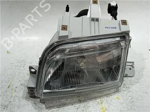 Faro izquierdo RENAULT CLIO I (B/C57_, 5/357_) 1.2 (B/C/S57A, B/C57S, 5/357F, 5/357J, 5/357L, 5/357R) (58 hp) 23916582