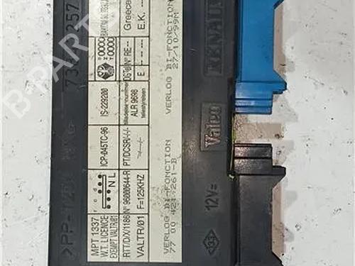 Used Comfort control module RENAULT LAGUNA I (B56_, 556_) 2.0 (109 hp) 23908435
