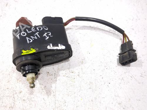 Used Headlight adjuster motor SEAT TOLEDO I (1L2) 1.9 TDI (110 hp) 31882301