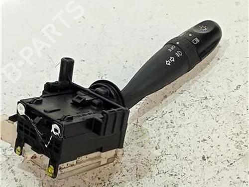 Used Switch SUZUKI GRAND VITARA II (JT, TE, TD) 1.9 DDiS All-wheel Drive (JT419, TD44, JB419WD, JB419XD,... (129 hp) 23909786