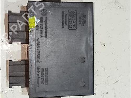 Used Electronic module VW GOLF IV (1J1) 1.4 16V (75 hp) 23922402