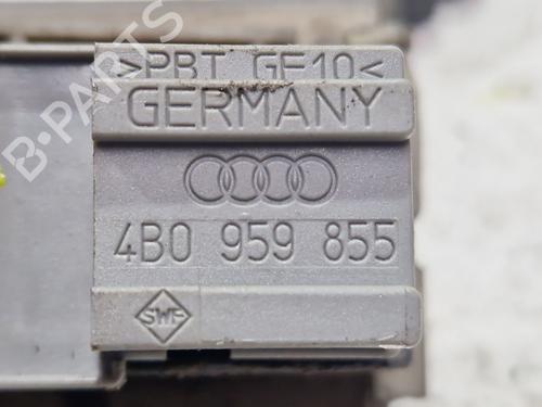 Interrupteur de vitre arrière gauche AUDI A6 C5 (4B2, 4B4) 1.9 TDI | BP30773075I29