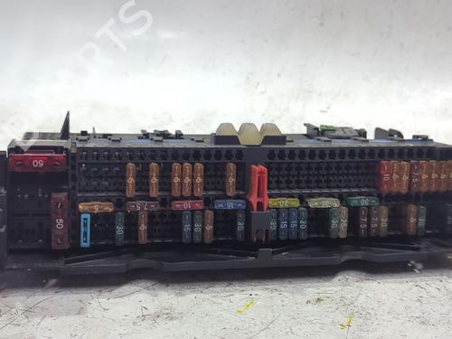 Fuse box BMW 3 (E46) 320 d | BP39944752E1 - Image 2