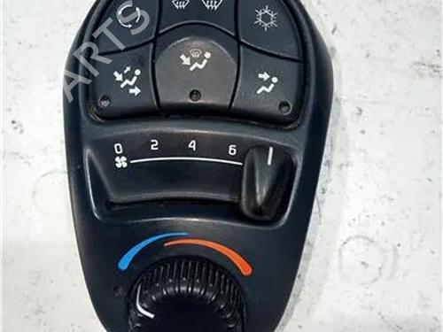 Used Climate control RENAULT ESPACE III (JE0_) 2.2 12V TD (JE0E, JE0H, JE0P) (113 hp) 23931580