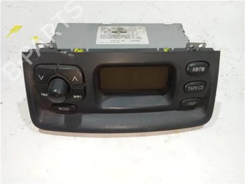 Bilradio TOYOTA YARIS (_P9_) 1.4 D-4D (NLP90_, NLP90R) (90 hp) 23932910