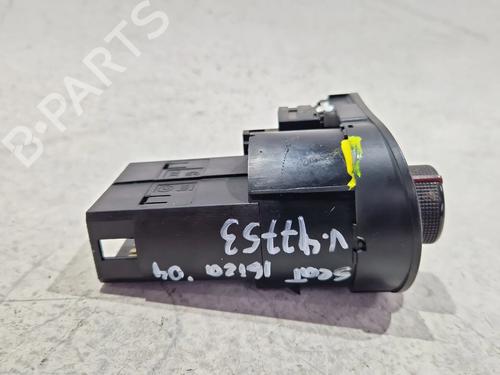 Forlygtekontakt SEAT IBIZA III (6L1) 1.8 T FR | BP29698298I24 