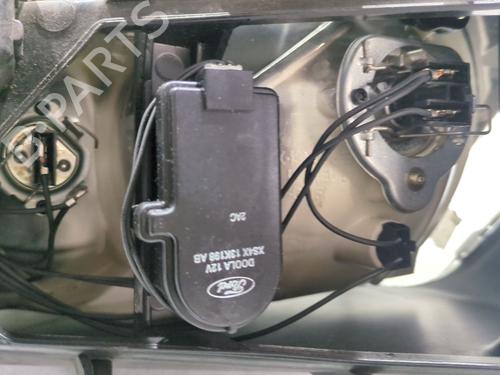 Right headlight FORD FOCUS I (DAW, DBW) 1.6 16V | BP29998799C29 