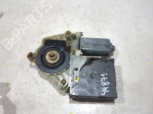 Used Left front window motor VW GOLF VI (5K1) 1.6 TDI (105 hp) 27242449