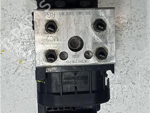 Used ABS pump CITROËN XSARA (N1) 1.9 TD (90 hp) 24967620