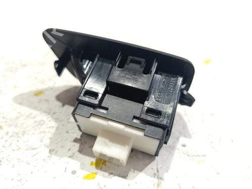 Left rear window switch JEEP COMPASS (MP, M6, MV, M7) 1.4 MultiAir 4x4 | BP39641264I29 - Image 4
