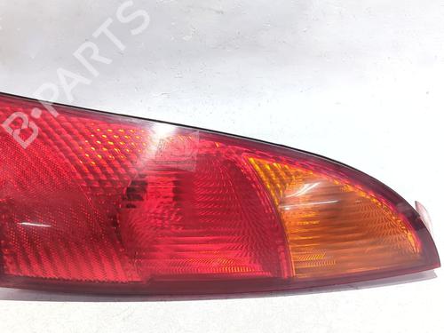 Feu arrière droit FORD FOCUS I (DAW, DBW) [1998-2009]  31873297
