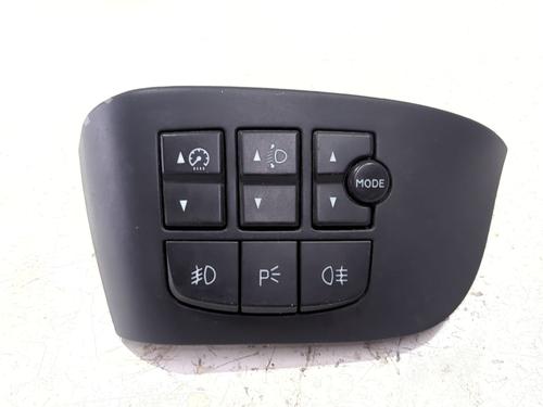 Used Headlight switch Headlight switch FIAT STILO (192_) 1.6 (136 hp) 40293710 40293710