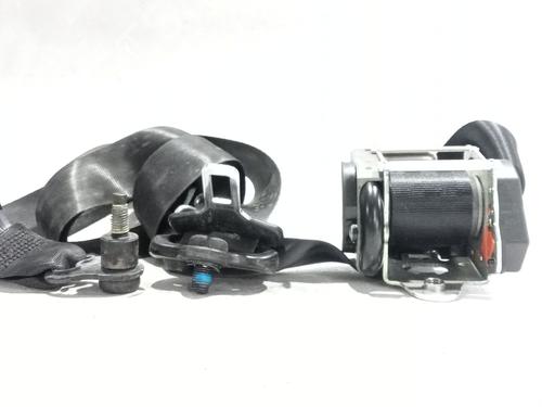 Front left seatbelt FORD FOCUS III 1.5 TDCi | BP32282442I26