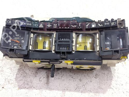 Used Instrument cluster Instrument cluster CITROËN CX II 25 D (73 hp) 40009356 40009356