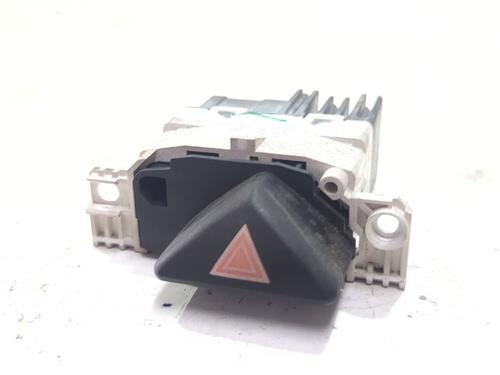 Used Warning switch Warning switch FORD FOCUS II Saloon (DB_, FCH, DH) 1.8 TDCi (115 hp) 40072359 40072359