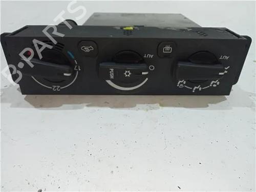 AC Styreenhet / Manøvreringsenhet MITSUBISHI CARISMA (DA_) 1.8 GDI (DA2A) (122 hp) 23932884