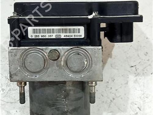Used ABS pump AUDI A4 B7 Avant (8ED) 3.0 TDI quattro (204 hp) 23932138