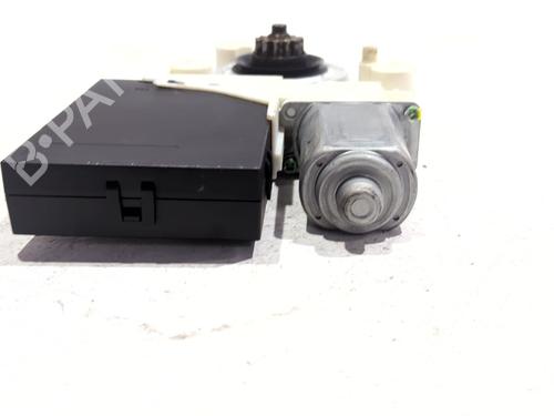 Left front window motor VOLVO V50 (545) 1.6 D | BP31869143E21