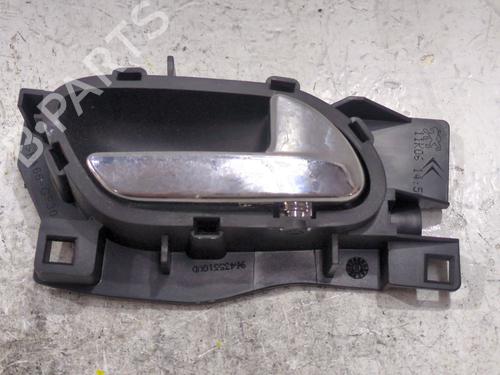 Puxador interior trás direito Puxador interior trás direito CITROËN C4 I (LC_) 1.6 16V (109 hp) 34265635 34265635