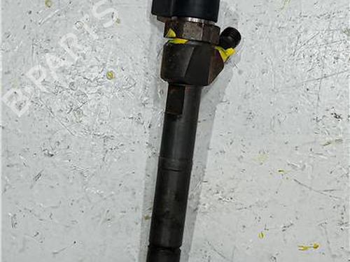 Used Injector MERCEDES-BENZ E-CLASS (W210) E 220 CDI (210.006) (143 hp) 23916968
