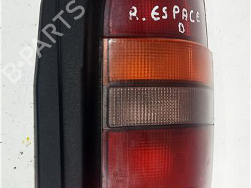Used Right taillight RENAULT ESPACE III (JE0_) 2.2 12V TD (JE0E, JE0H, JE0P) (113 hp) 23917994