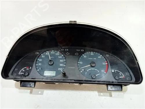 Used Instrument cluster CITROËN XSARA (N1) 1.9 TD (90 hp) 24968505
