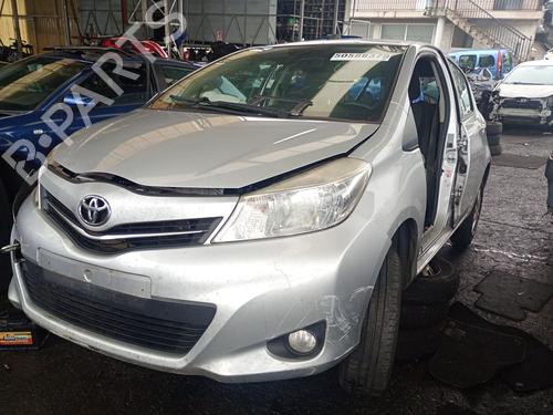 Brukte deler til TOYOTA YARIS (_P13_) 1.0 (KSP130) (72 hp) 4382949