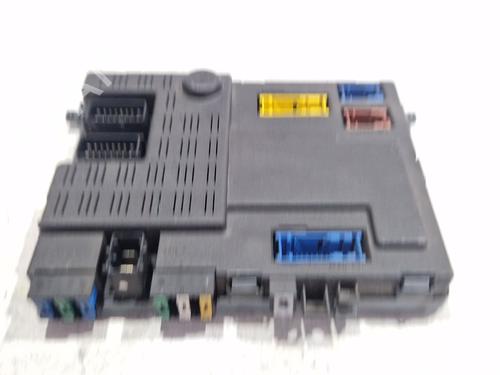 Used Fuse box Fuse box CITROËN XSARA (N1) 2.0 HDi 109 (109 hp) 33605016 33605016