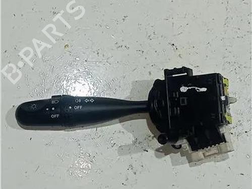 Used Switch SUZUKI GRAND VITARA II (JT, TE, TD) 1.9 DDiS All-wheel Drive (JT419, TD44, JB419WD, JB419XD,... (129 hp) 23922771