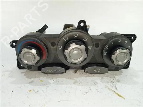Commande Chauffage HYUNDAI COUPE II (GK) 1.6 16V (105 hp) 23932092