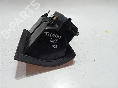 Left taillight SEAT TOLEDO I (1L2) 2.0 i | BP23917064C34 
