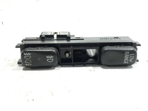 Used Switch MERCEDES-BENZ M-CLASS (W163) ML 400 CDI (163.128) (250 hp) 31872929