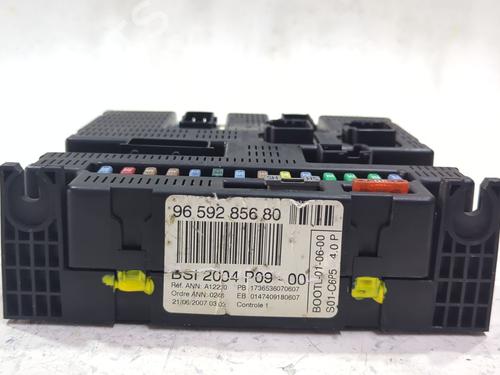 Fuse box CITROËN C4 I (LC_) 1.6 HDi | BP38921026E1 - Image 5