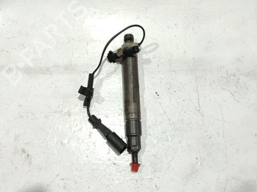 Used Injector SEAT LEON (1M1) 1.9 TDI (110 hp) 32018955