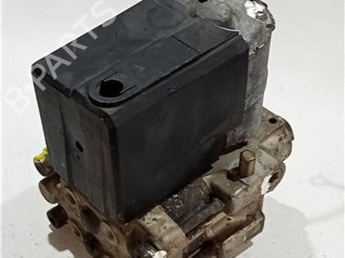 Used ABS pump AUDI 80 B4 Avant (8C5) 2.0 E (115 hp) 23919784